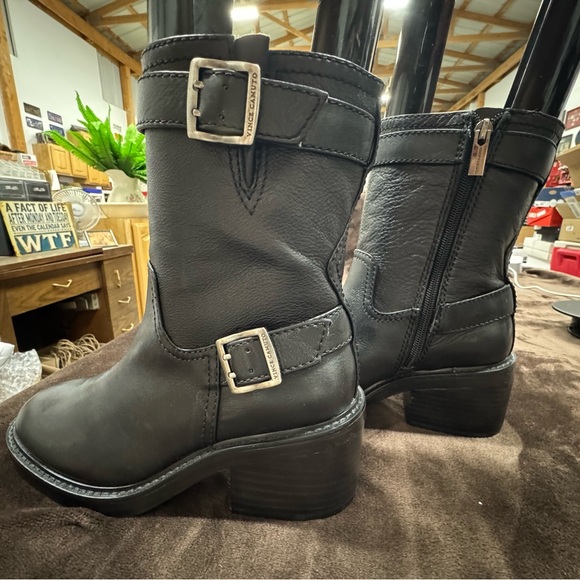 Vince Camuto Leather Boots size 6 - Picture 5 of 10